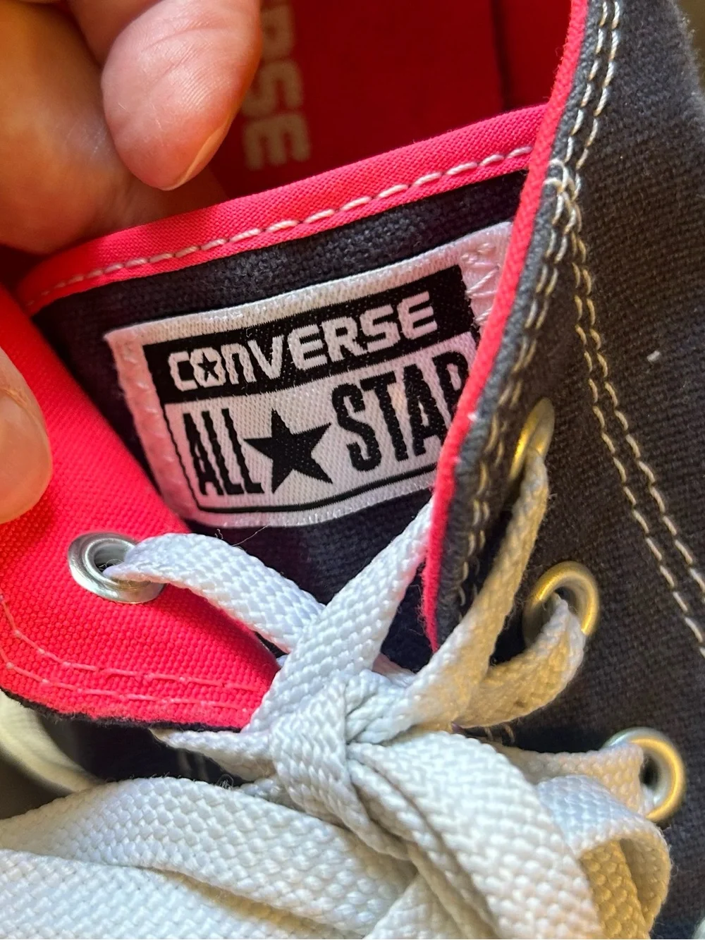 Converse classic low